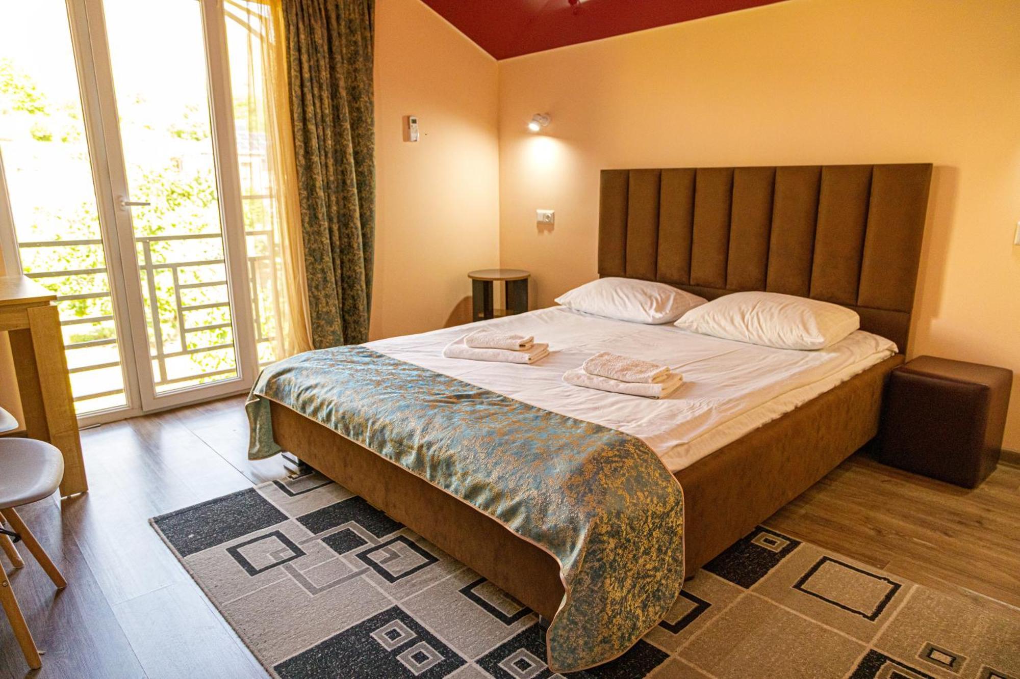 Areni Wine Cellar Hotel ภายนอก รูปภาพ